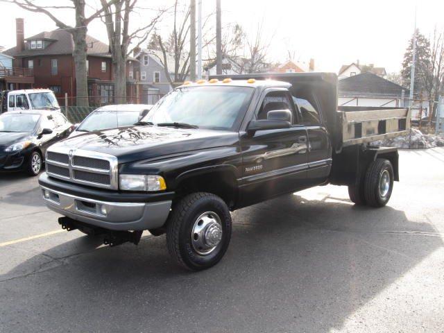 Dodge Ram 3500 2001 photo 1