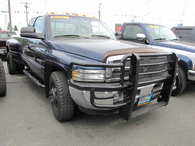 Dodge Ram 3500 2001 photo 3