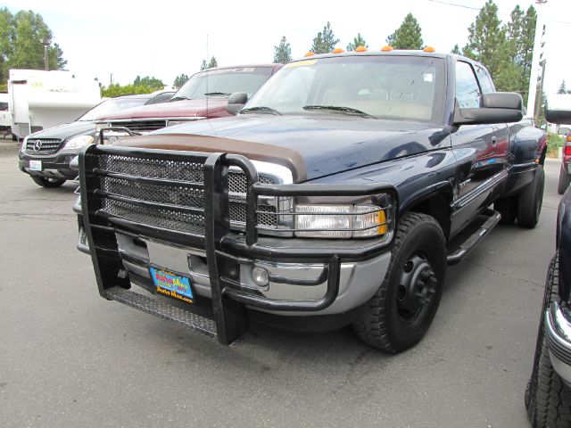 Dodge Ram 3500 2001 photo 4