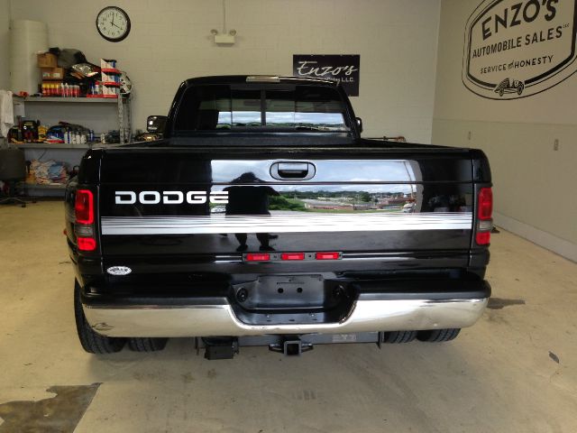 Dodge Ram 3500 C1500 LS Pickup Truck