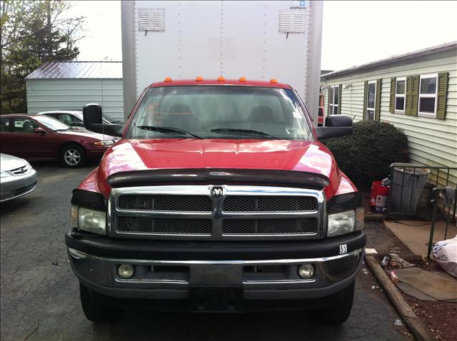 Dodge Ram 3500 2002 photo 1