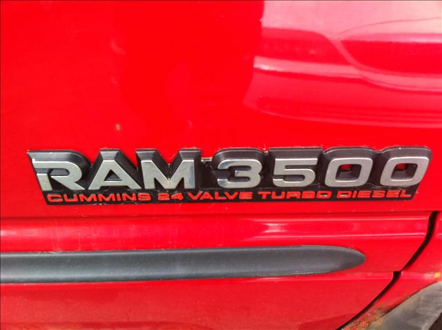 Dodge Ram 3500 2002 photo 4