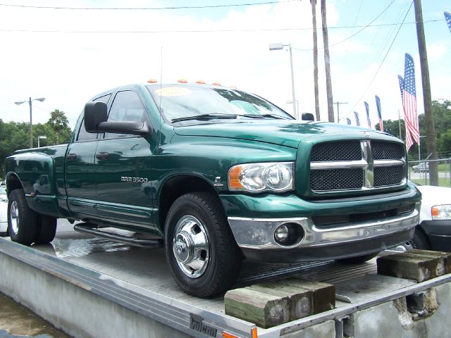 Dodge Ram 3500 2003 photo 2