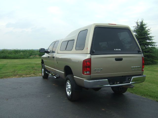 Dodge Ram 3500 2004 photo 1