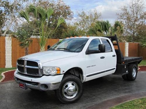 Dodge Ram 3500 2004 photo 1