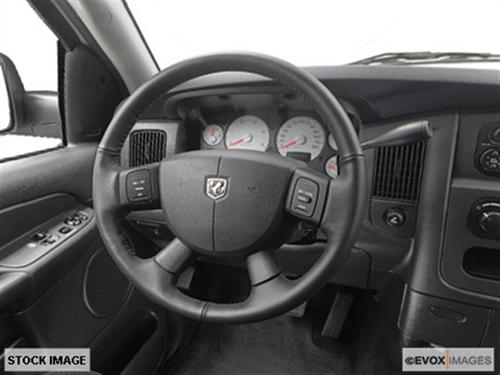 Dodge Ram 3500 2004 photo 1