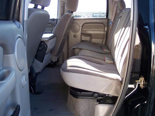 Dodge Ram 3500 2004 photo 5