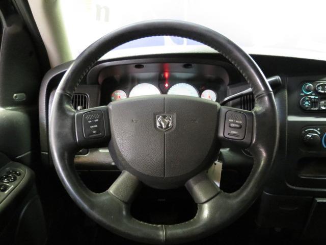 Dodge Ram 3500 2004 photo 7