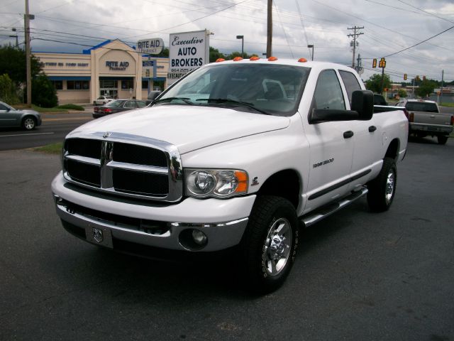 Dodge Ram 3500 2005 photo 3