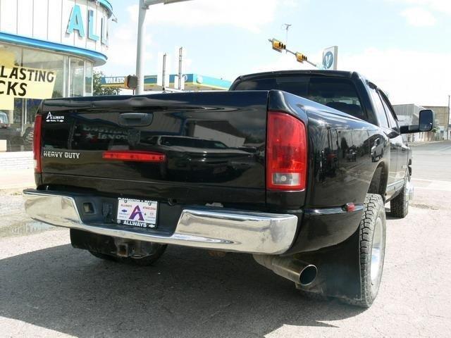Dodge Ram 3500 2005 photo 4
