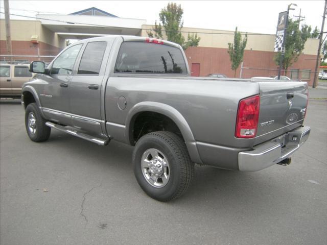 Dodge Ram 3500 2005 photo 2