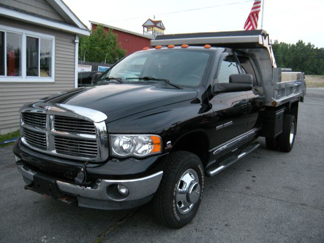 Dodge Ram 3500 2005 photo 3