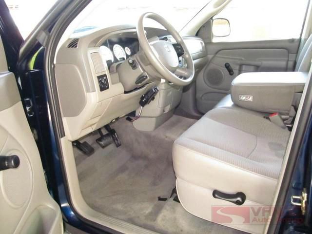 Dodge Ram 3500 2005 photo 5