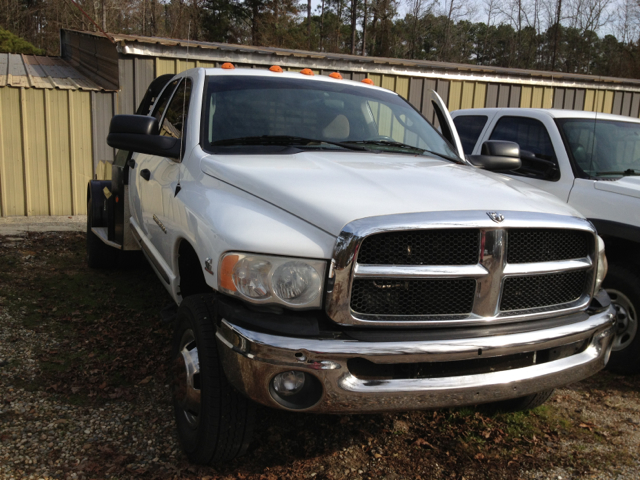 Dodge Ram 3500 2005 photo 3