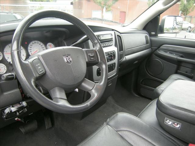 Dodge Ram 3500 2005 photo 3