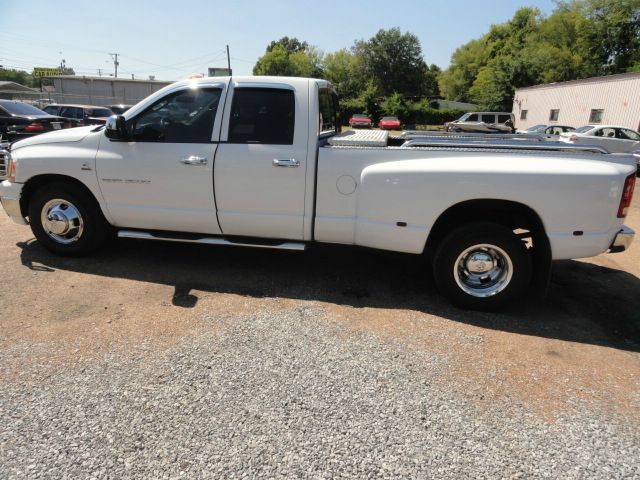 Dodge Ram 3500 2006 photo 3