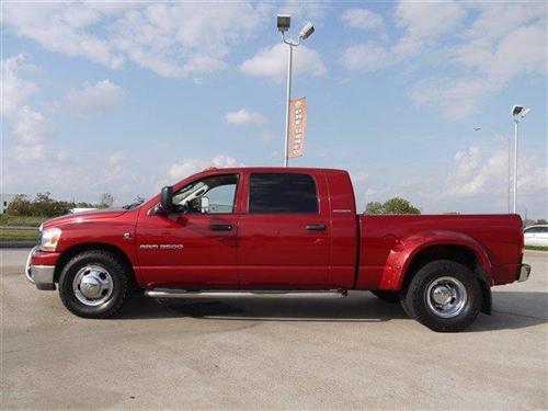 Dodge Ram 3500 2006 photo 2
