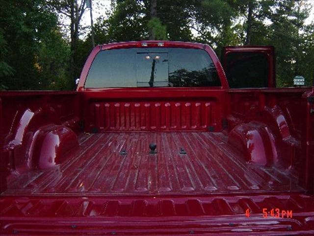 Dodge Ram 3500 2006 photo 2