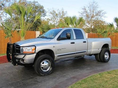 Dodge Ram 3500 2006 photo 4