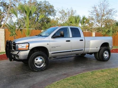 Dodge Ram 3500 2006 photo 5