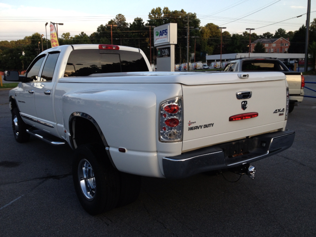 Dodge Ram 3500 2006 photo 1
