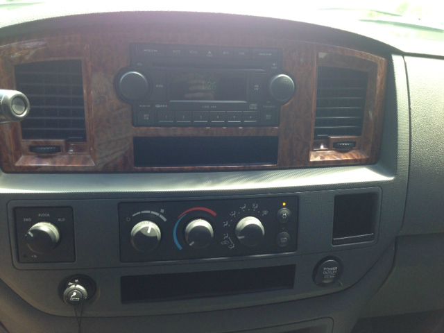 Dodge Ram 3500 2006 photo 5