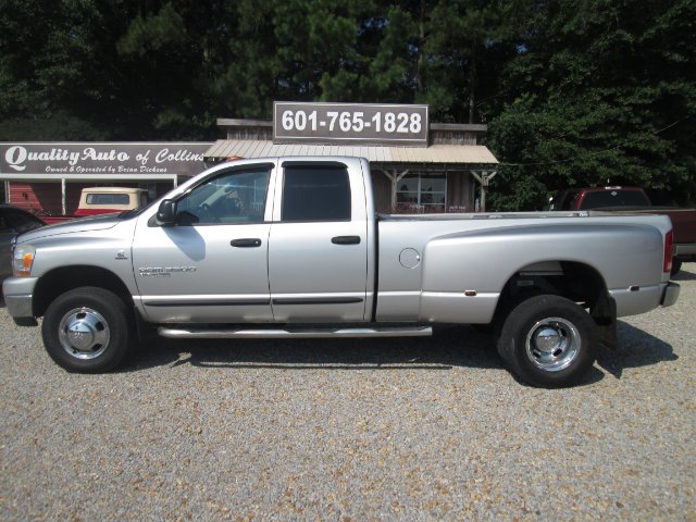 Dodge Ram 3500 CX Minivan 4D Pickup Truck