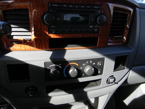 Dodge Ram 3500 2006 photo 1