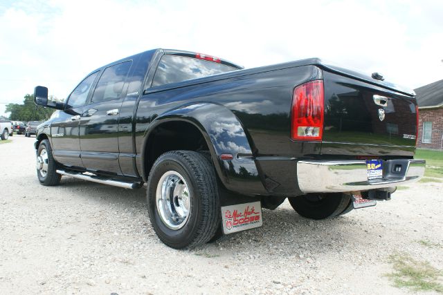 Dodge Ram 3500 2006 photo 4