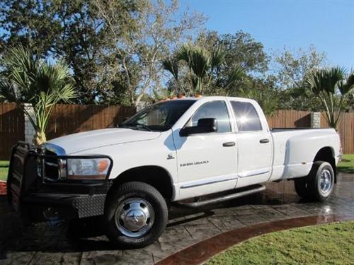Dodge Ram 3500 2006 photo 2