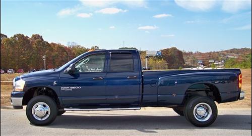 Dodge Ram 3500 2006 photo 1
