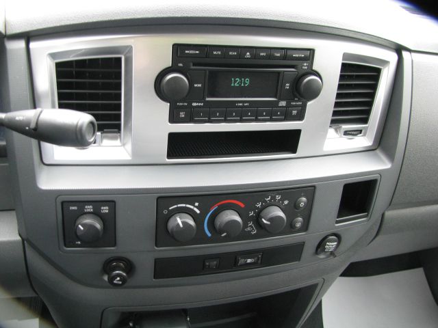 Dodge Ram 3500 2007 photo 10