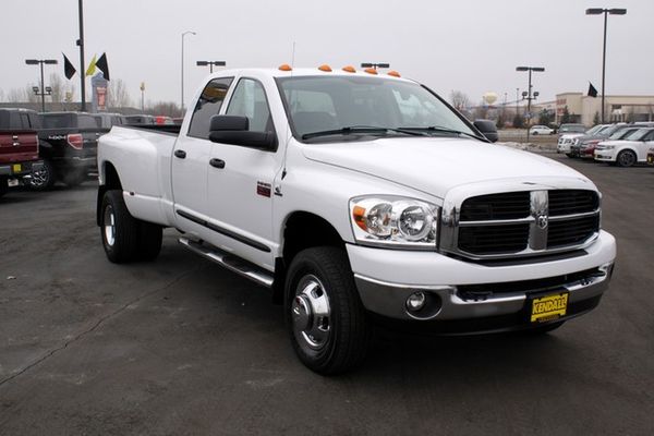 Dodge Ram 3500 2007 photo 2