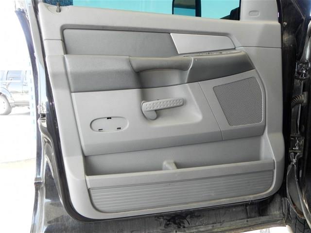 Dodge Ram 3500 2007 photo 24