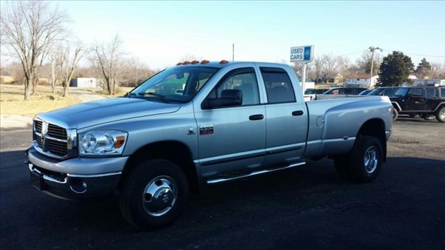 Dodge Ram 3500 Sport-5 Speed Stick-fwd-sunroof-i4-1 Owner Unspecified