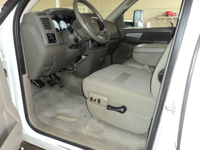 Dodge Ram 3500 2007 photo 4