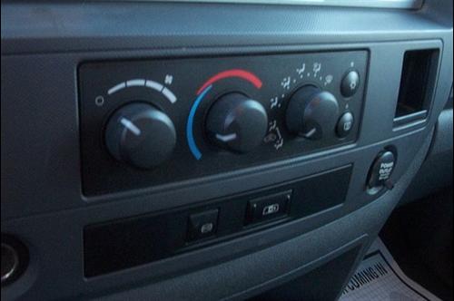 Dodge Ram 3500 2007 photo 3