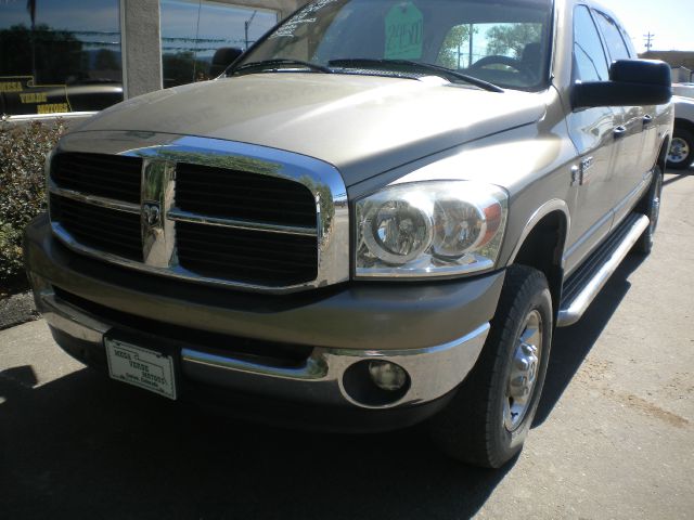 Dodge Ram 3500 SE Flex Fuel Sto N Go FWD 1 Owner Pickup Truck