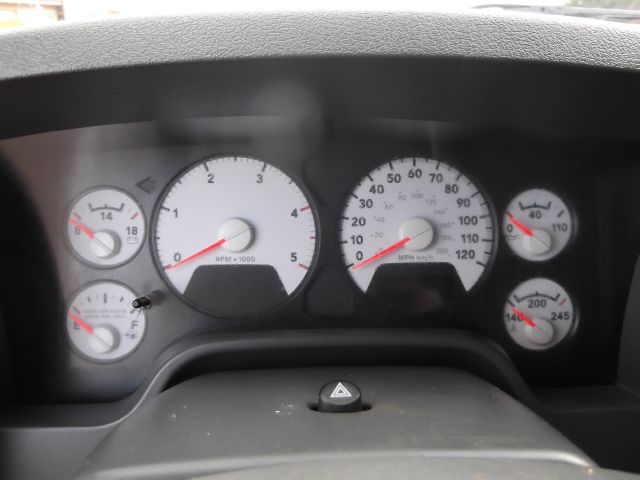 Dodge Ram 3500 2008 photo 26