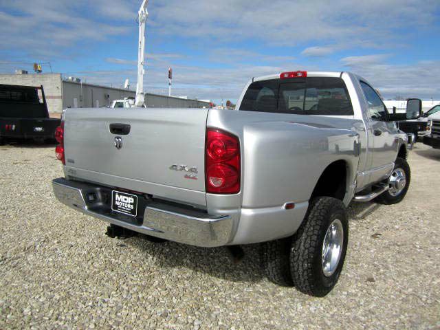 Dodge Ram 3500 2008 photo 3