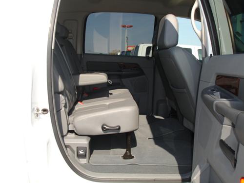 Dodge Ram 3500 2009 photo 2