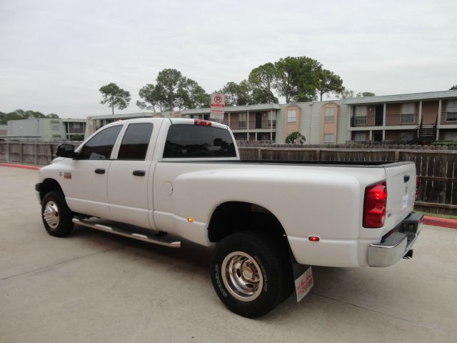 Dodge Ram 3500 2009 photo 3