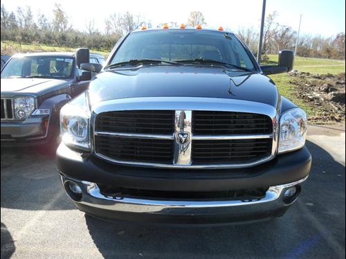 Dodge Ram 3500 2009 photo 4