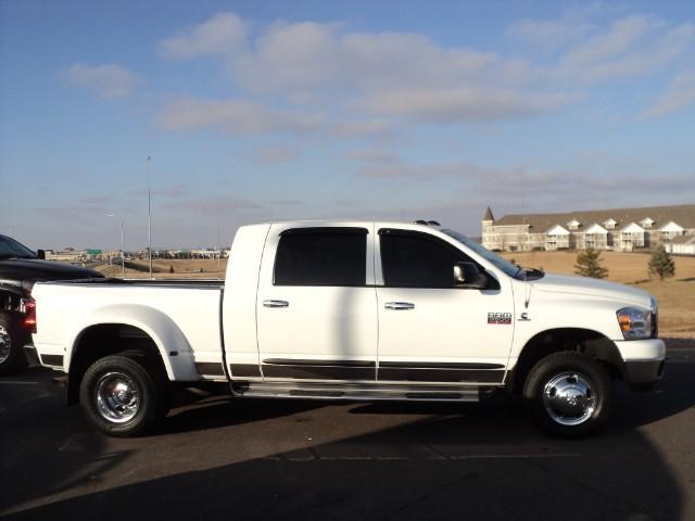 Dodge Ram 3500 2009 photo 4