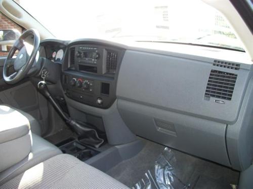 Dodge Ram 3500 2009 photo 2