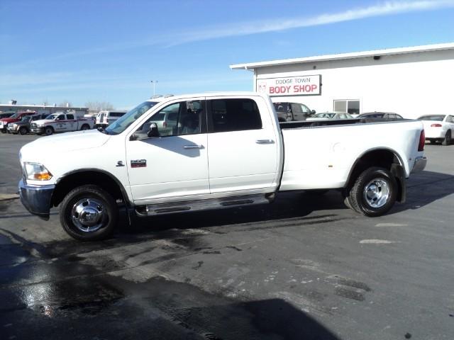 Dodge Ram 3500 SLT Pickup Truck