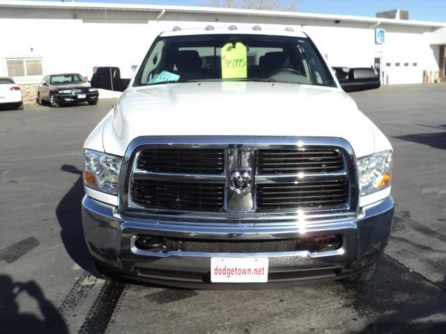 Dodge Ram 3500 2010 photo 1