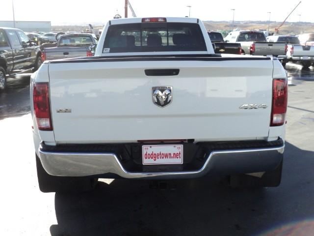 Dodge Ram 3500 2010 photo 3