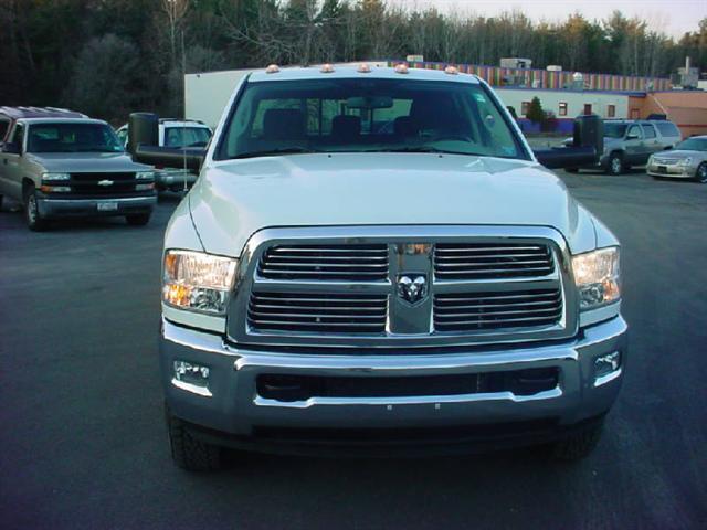 Dodge Ram 3500 2d Coupe Pickup Truck
