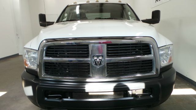 Dodge Ram 3500 2010 photo 4